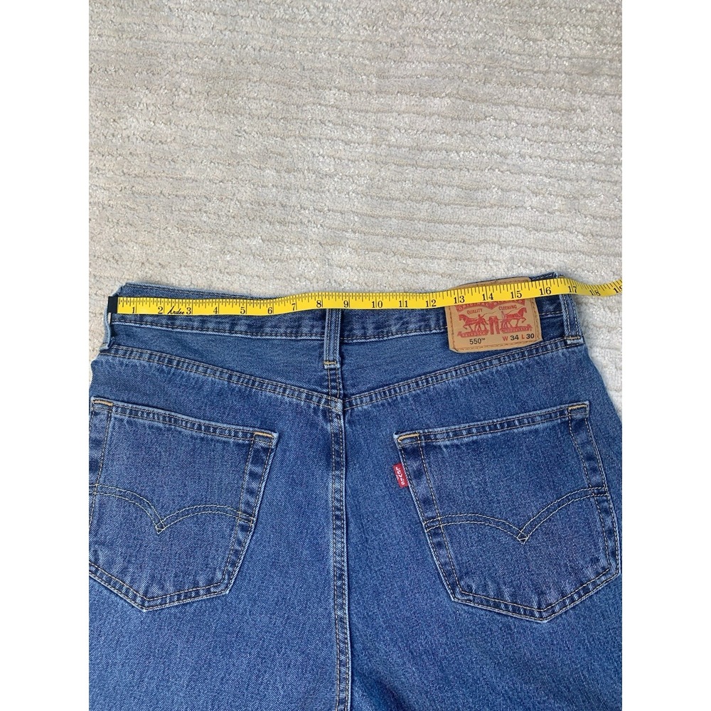 Levis 550 Men's Relaxed Tapered Jeans Vintage Y2K size 34x30 Blue Medium Wash - Picture 12 of 14